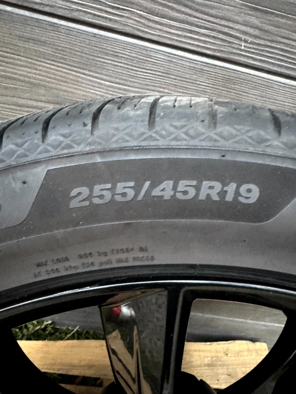 2017 - 2023 TESLA MODEL 3 Y FULL WHEEL WITH RIM SET W/ EMBLEM