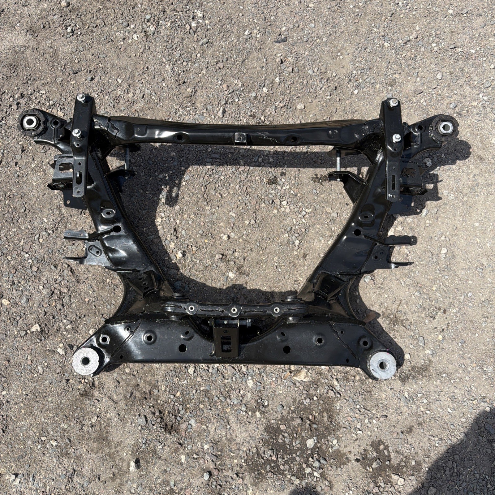 17-24 Tesla Model 3-Y Rear Suspension Subframe Cradle Crossmember 1044580-00-D