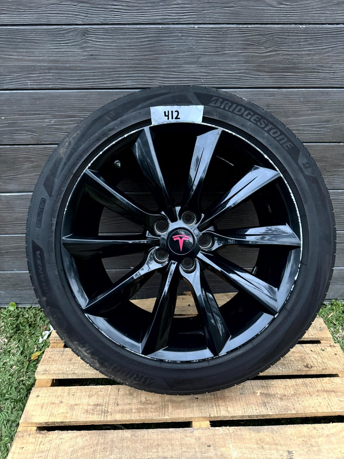 2017 - 2023 TESLA MODEL 3 Y FULL WHEEL WITH RIM SET W/ EMBLEM