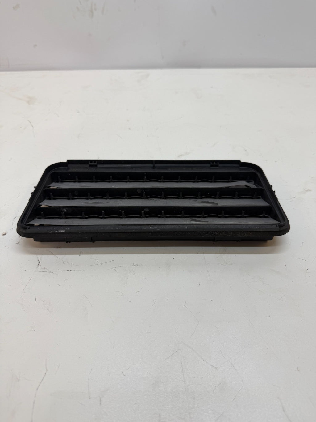 2017-2024 Tesla Model 3/Y Air Extractor Cabin Vent Grille 1098751-00-C