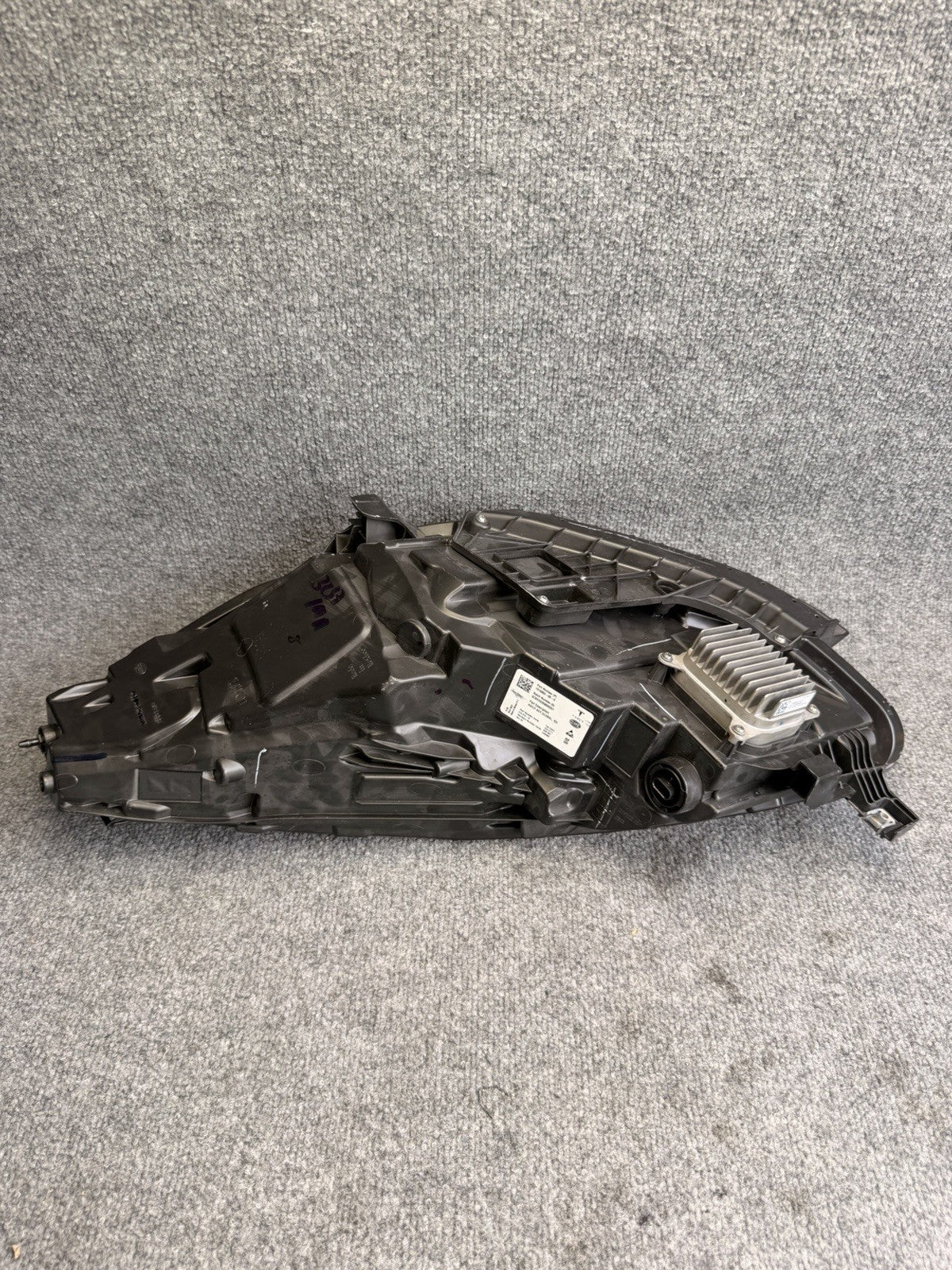 OEM 2021 - 2024 Tesla Model Y Right Passenger Matrix LED Headlight 1514953-00-D