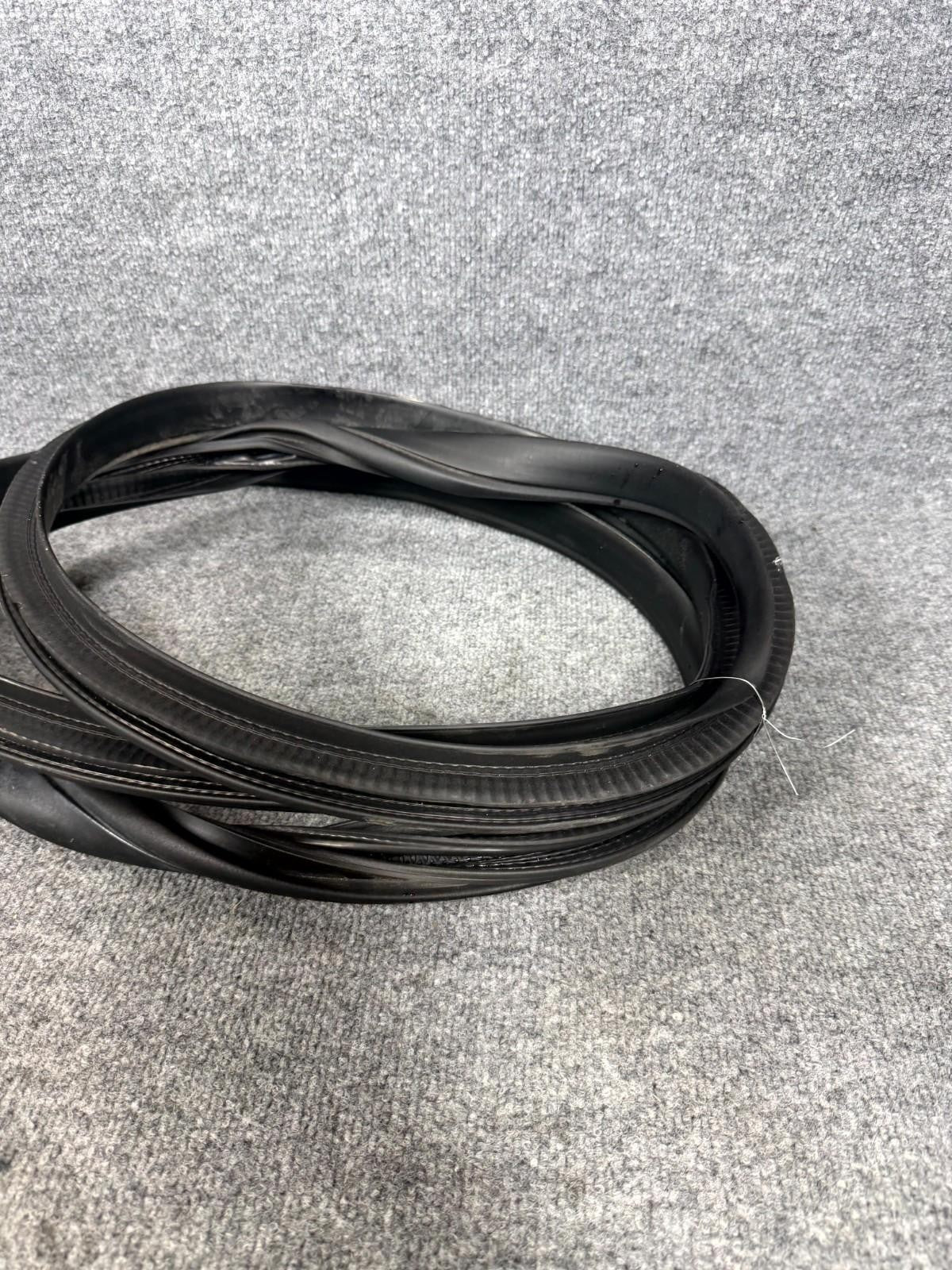 20-23 Tesla Model Y Rear Right Door Weatherstrip Rubber Seal OEM, 1497676-00-D