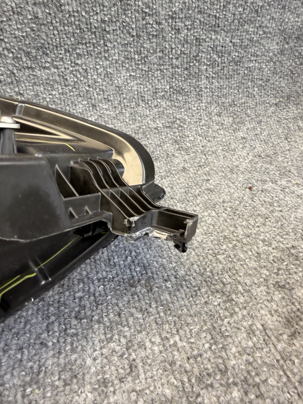 DMG⚠️ 20-24 Tesla Model 3-Y Front Right Headlight Projector RH 1514953-00-E