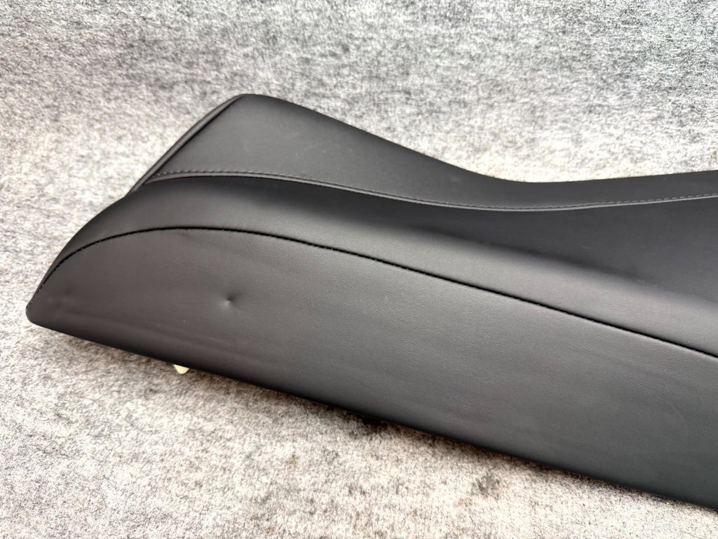 ♦️2017 - 2023 TESLA MODEL 3 REAR LEFT SEAT BOLSTER TRIM CUSHION OEM 1096027-01-J
