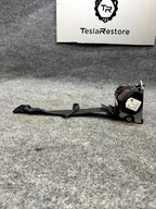 2017 - 2023 TESLA MODEL 3 REAR RIGHT / LEFT SEAT BELT RETRACTOR OEM 1081281-01-G