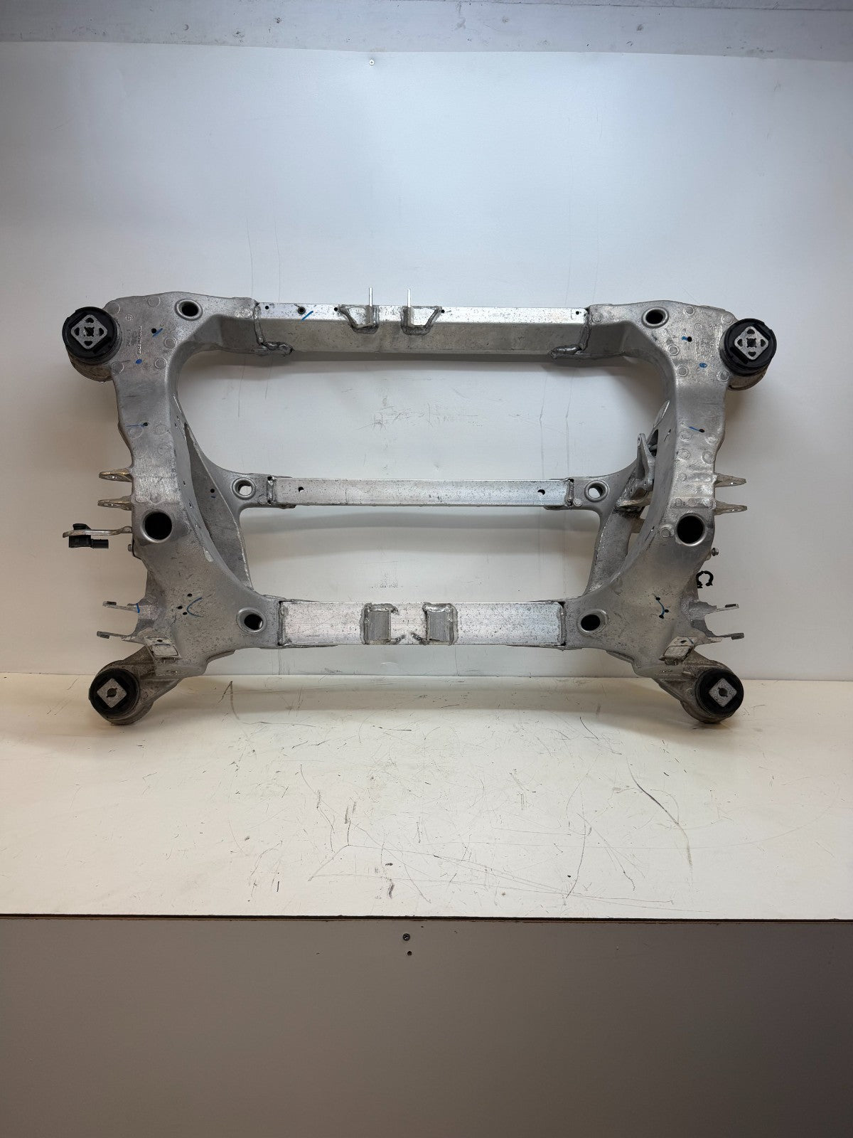 2016 - 2020 Tesla Model X Rear Subframe Crossmember 6007012-00-H