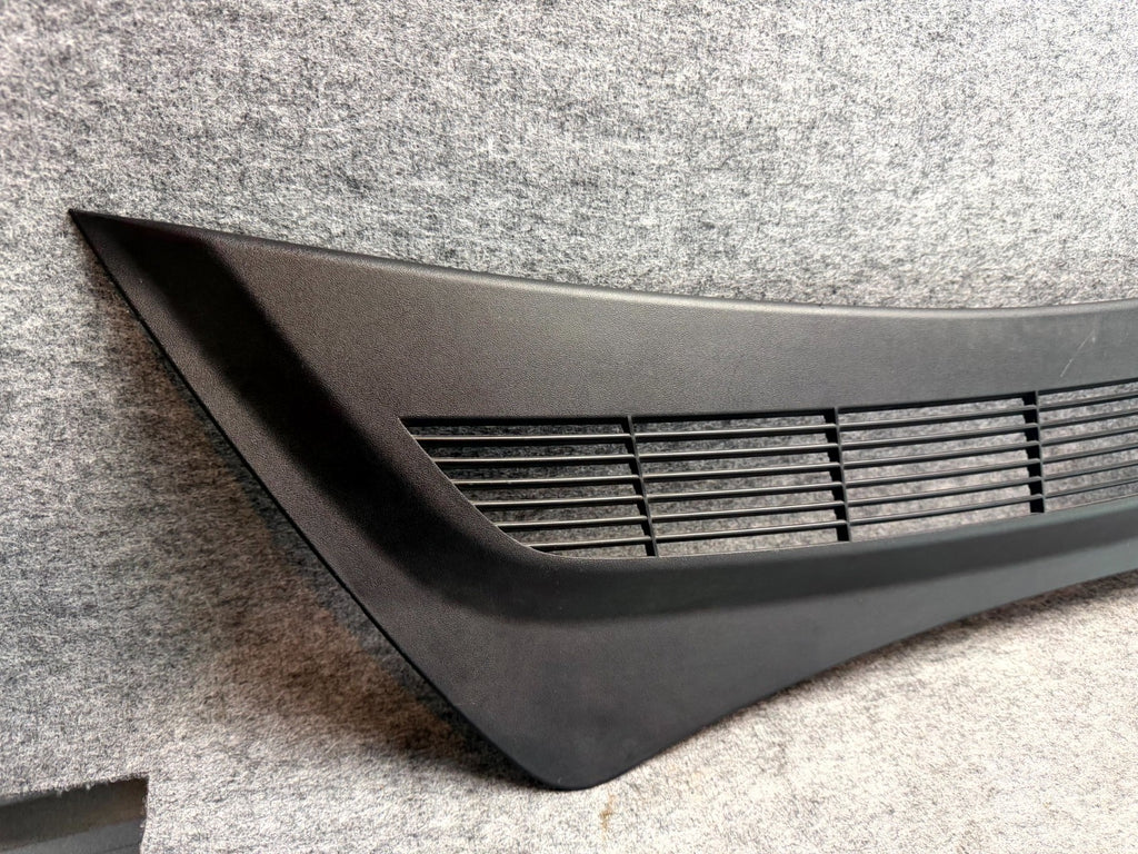 ♦️2017-2023 TESLA MODEL 3 FRONT APRON WINDSHIELD WIPER COWL COVER OEM,108167500B