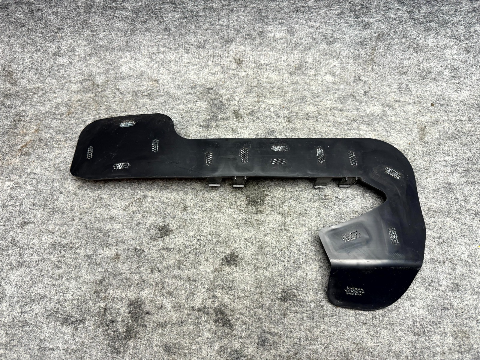 ♦️ 2017 - 2023 TESLA MODEL 3 FRONT BUMPER FOGLIGHT BRACKET OEM, 1089450-00-A