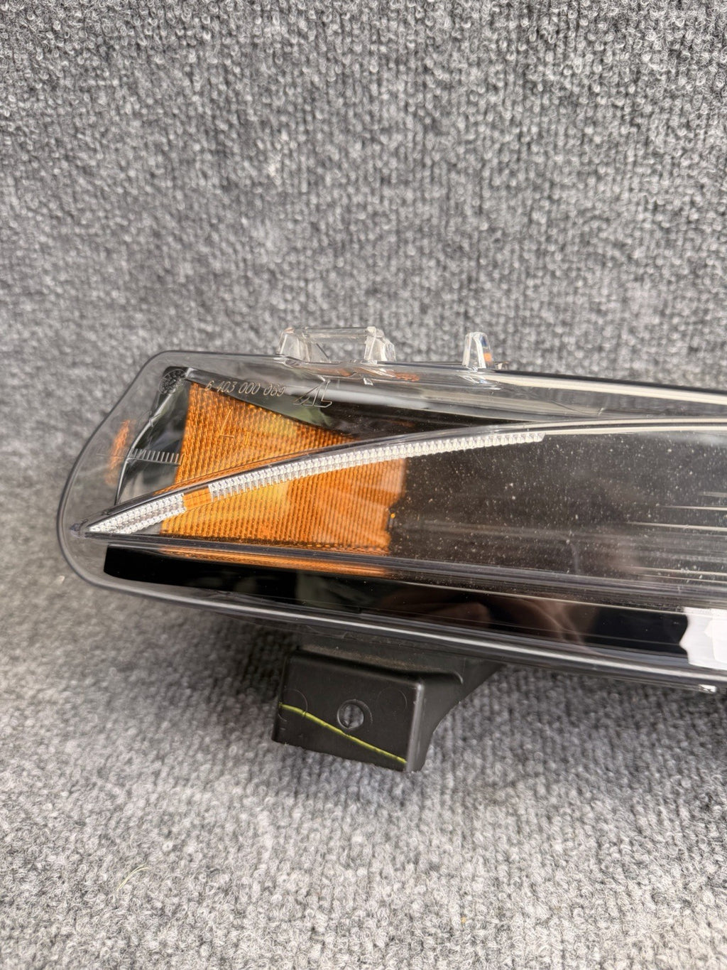 2021-2023 TESLA MODEL S PLAID FOG LIGHT LEFT 3 PIN LED 1563710-00-A OEM