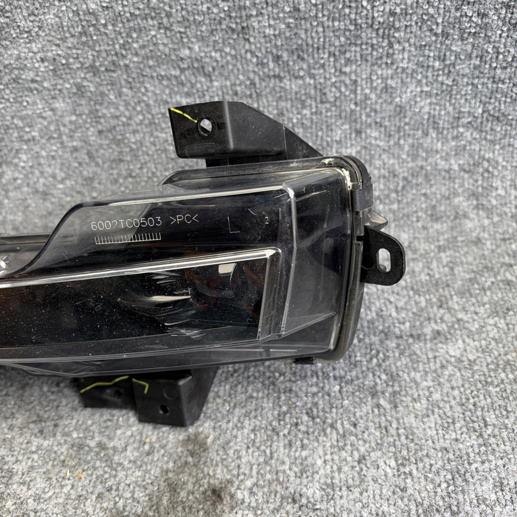 17-23 TESLA MODEL 3 FRONT BUMPER LEFT SIDE FOG LIGHT LAMP OEM 1077389-00-F