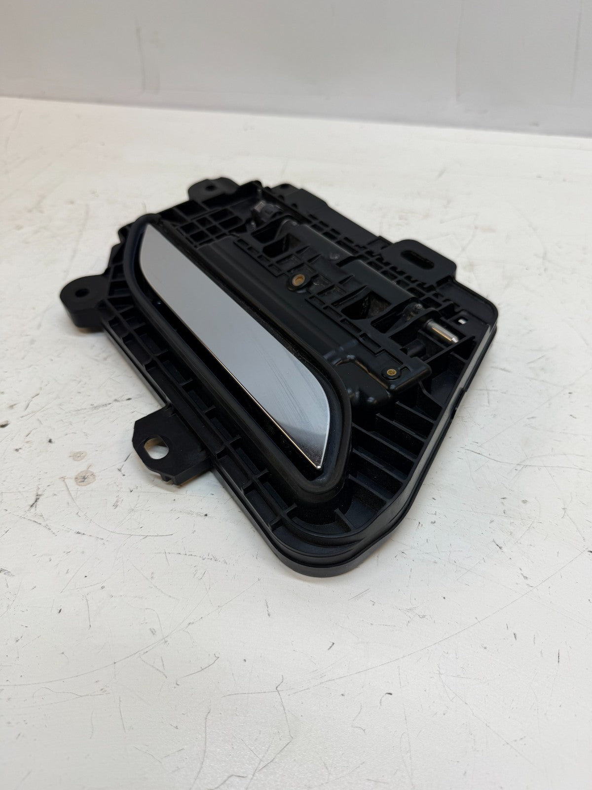 16-20 Tesla Model S Rear Right Passenger Exterior Door Handle 1100300-00-A