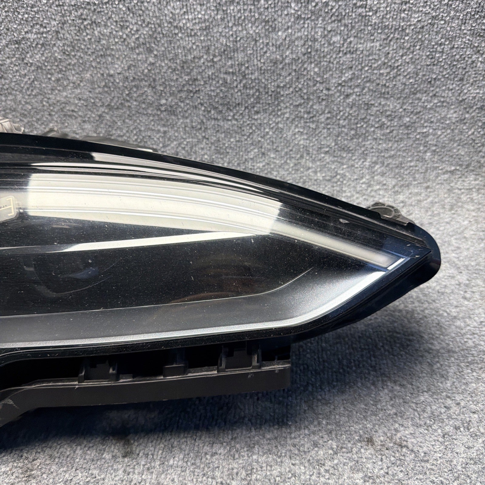 Chipped! 2022-2024 Tesla Model S RH Right Side LED Global Headlight OEM