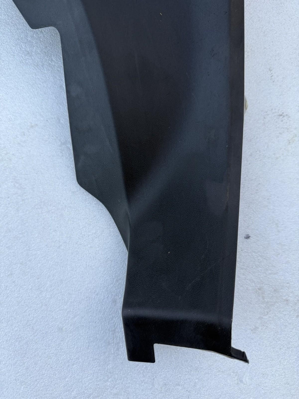 ♦️17-23 TESLA MODEL 3 REAR PASSENGER SIDE DOOR SILL TRIM PANEL OEM, 1086312-00-F