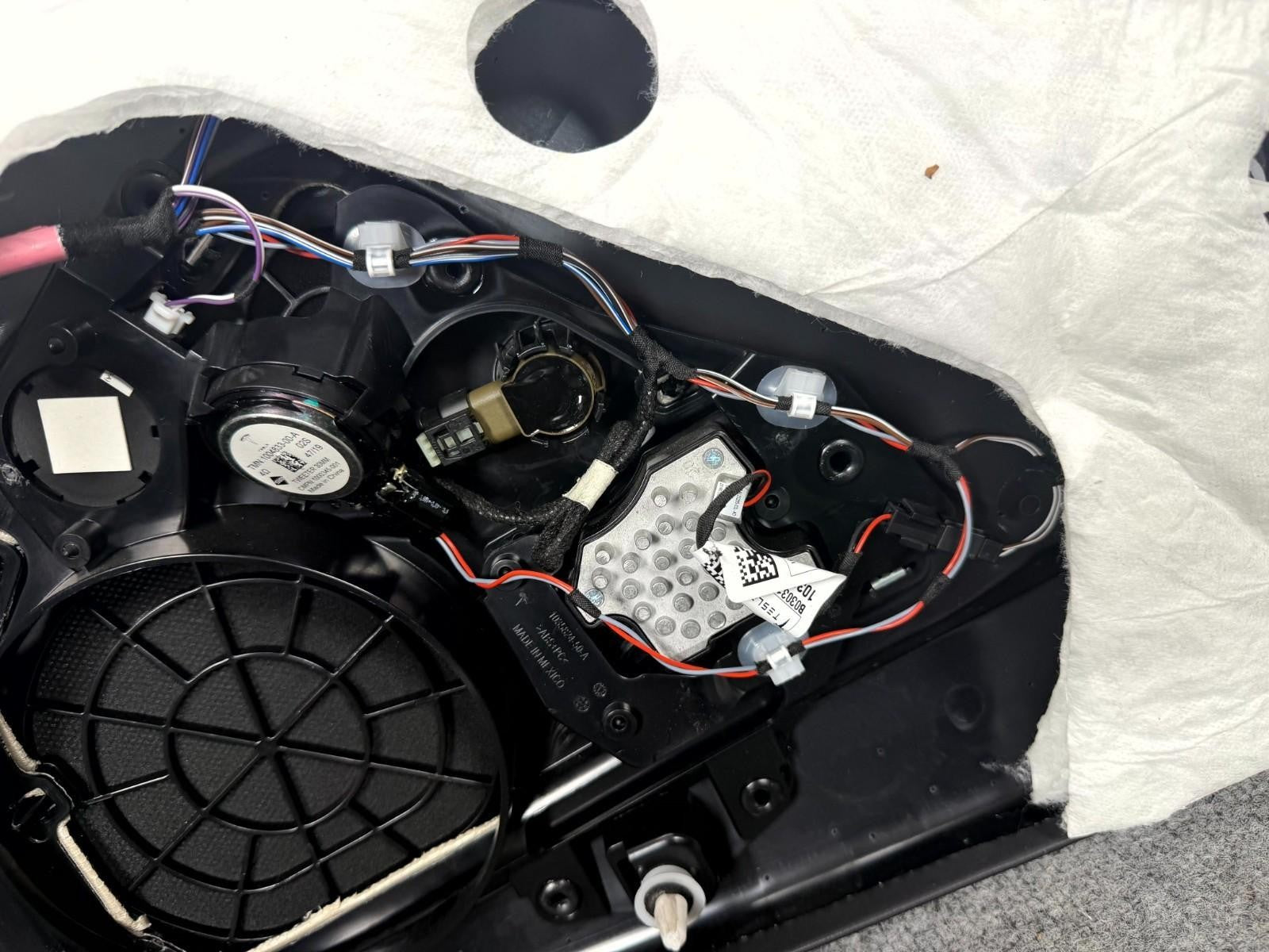 2016-2020 Tesla Model X Rear Left Side Interior Door Panel OEM, 1058003-21-K