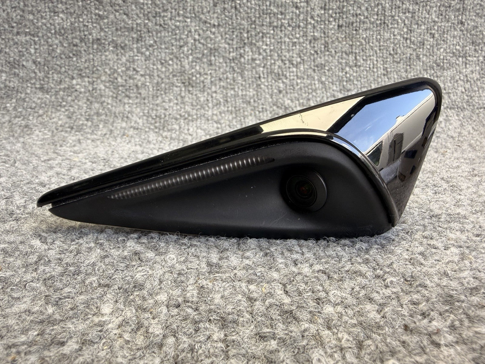 2021-2025 Tesla Model X Front Right Fender Camera 1755423-00-B OEM