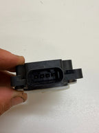 2012-20 TESLA MODEL S FRONT BUMPER GRILLE VENT SHUTTER MOTOR ACTUATOR 110485402
