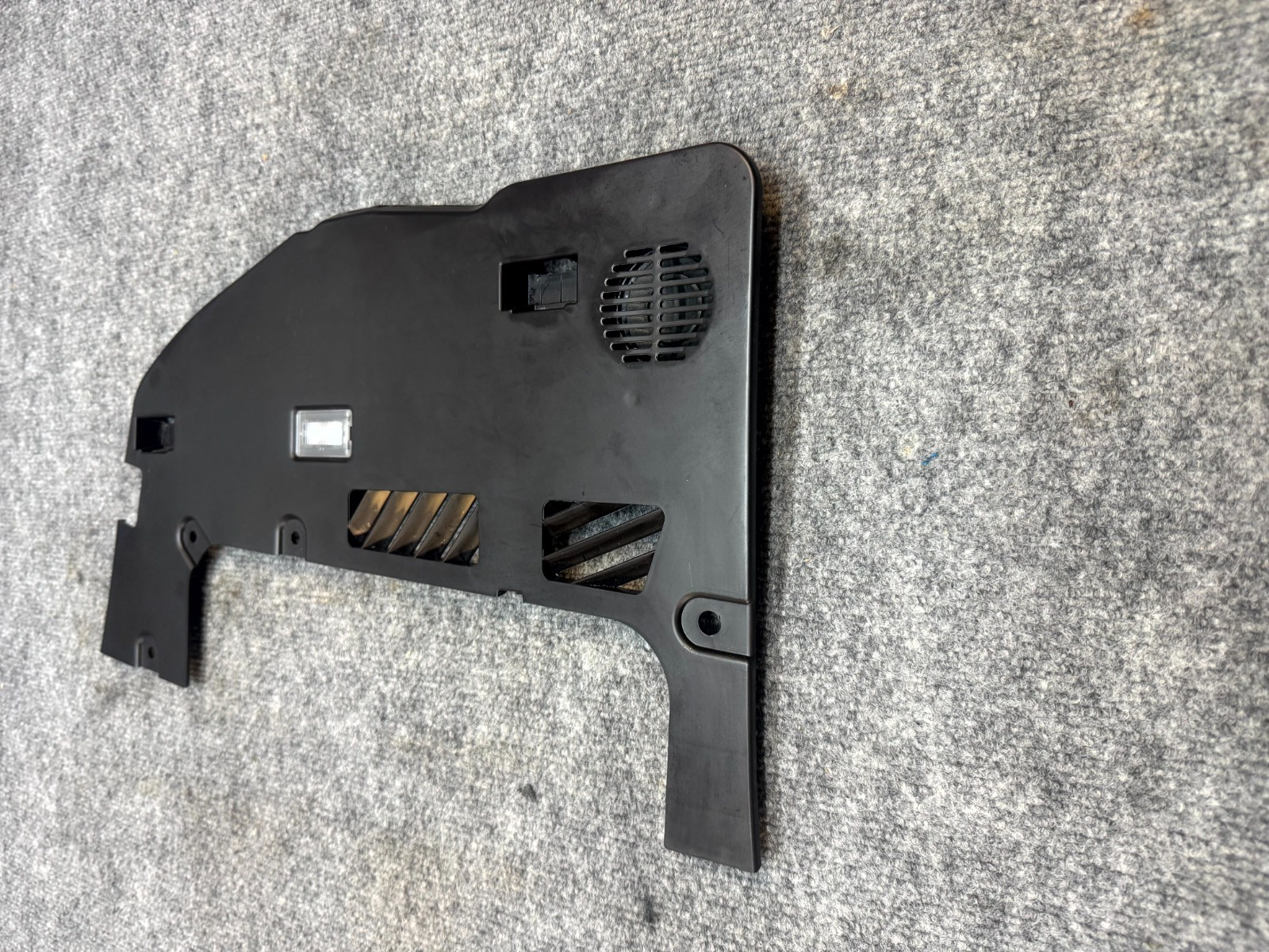 2017‑2023 TESLA MODEL 3 UNDER DASH RIGHT SIDE LOWER COVER TRIM OEM, 1130978-00-D