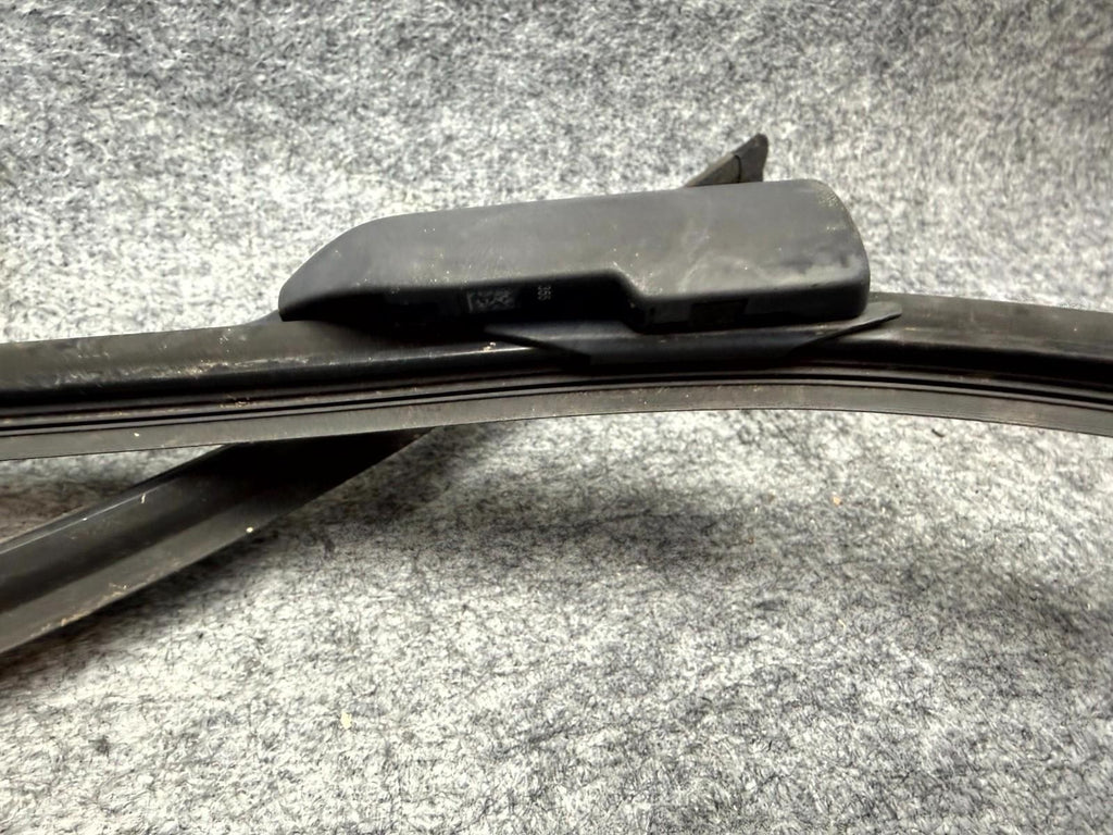 ♦️2017 - 2023 TESLA MODEL 3 RIGHT AND LEFT SIDE WINDSHIELD WIPER ARM OEM