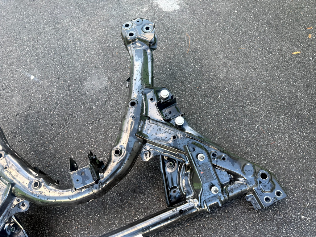 ♦️17-23 TESLA MODEL 3 FRONT SUBFRAME CROSSMEMBER CRADLE FRAME OEM, 1103547-00-A