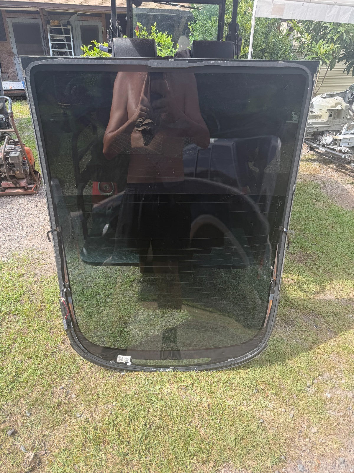 2021-23 Model 3 M3 Rear Trunk Panoramic Backlite Glass Back Section 1472925-97-C