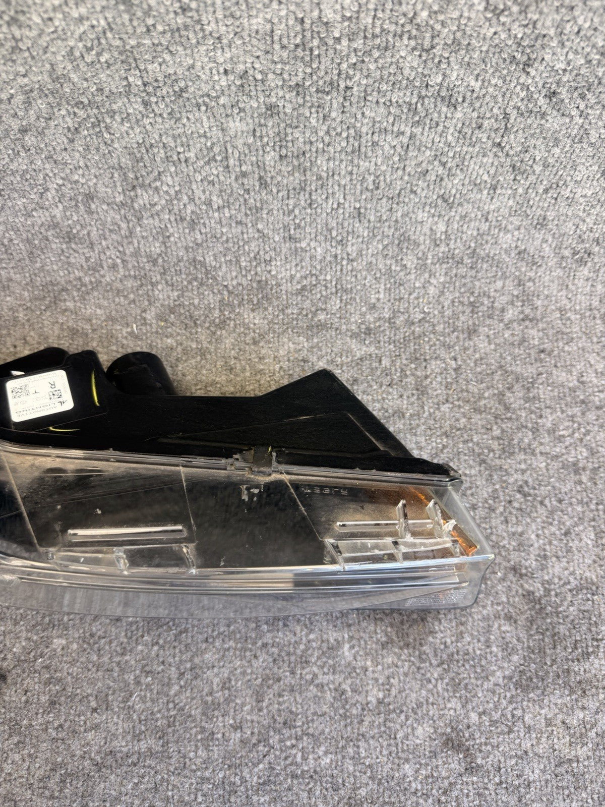 2017-2025 Tesla Model Y LED Lower Front Fog Light 3-Pin 1077392-00-F   OEM