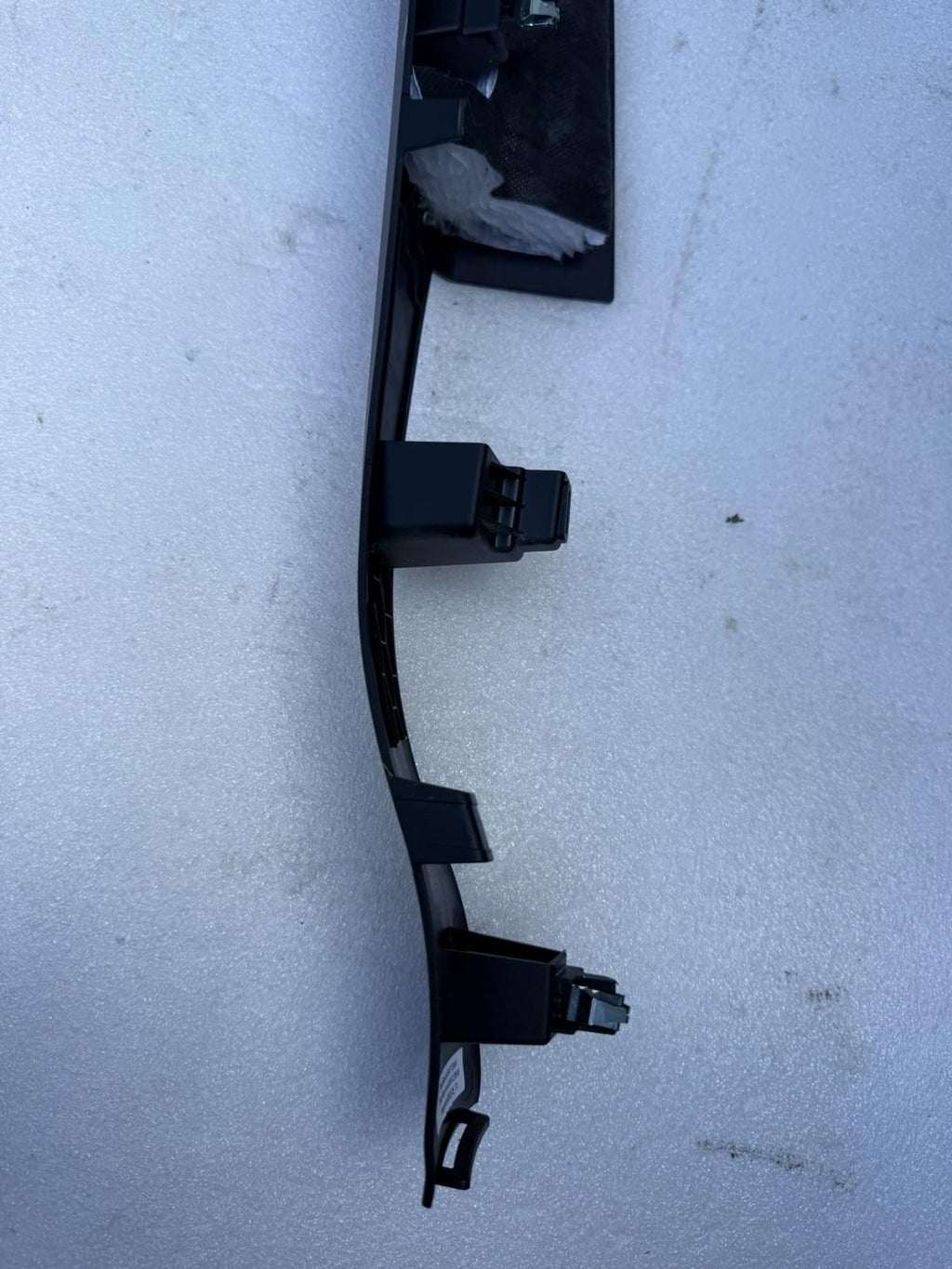 ♦️2016 - 2020 TESLA MODEL X LOWER LEFT DRIVER SIDE A PILLAR OEM, 1035963-00-E