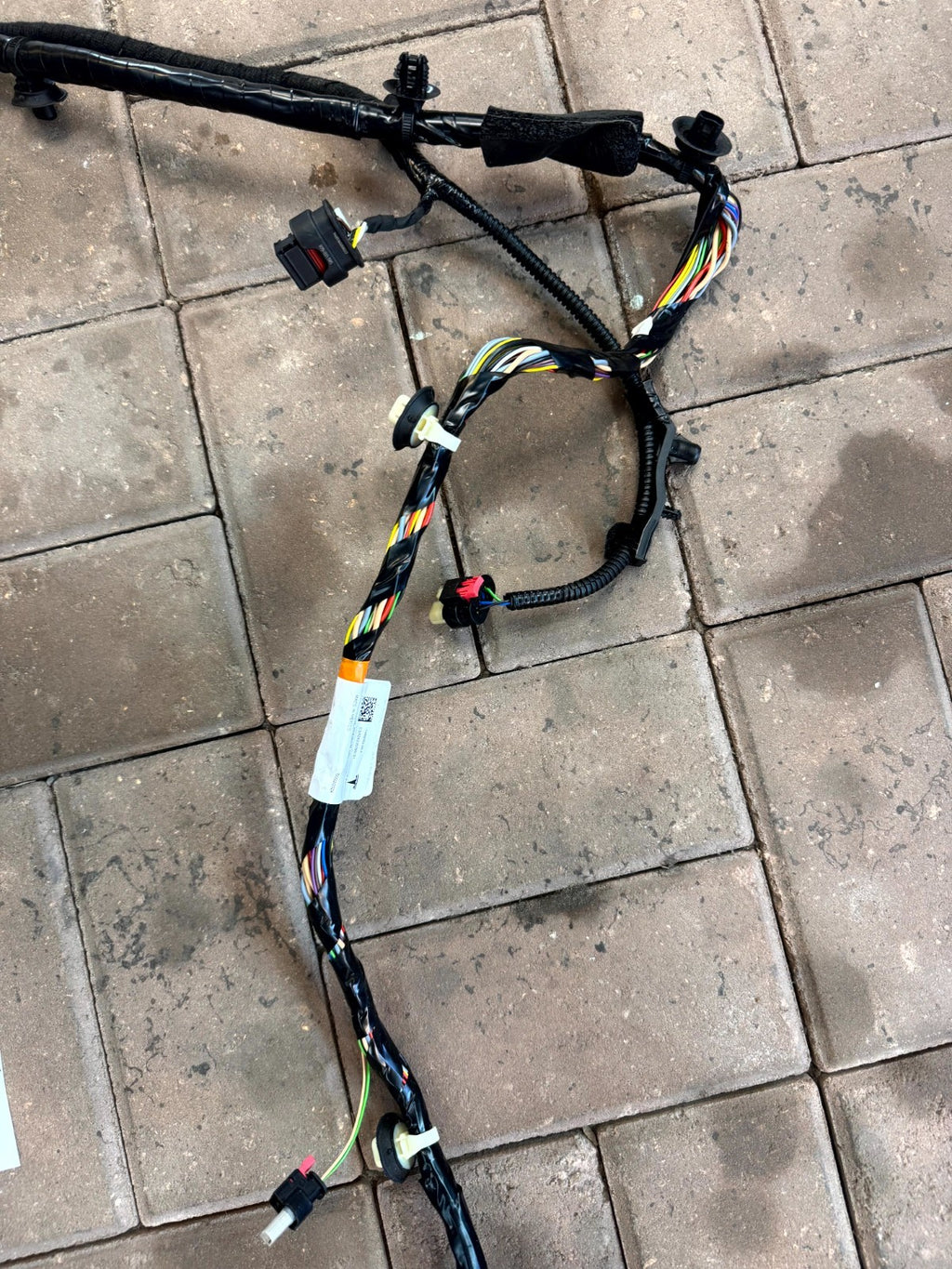 20-24 TESLA MODEL Y FRONT RIGHT SIDE DOOR WIRE WIRING HARNESS OEM, 1489052-00-F