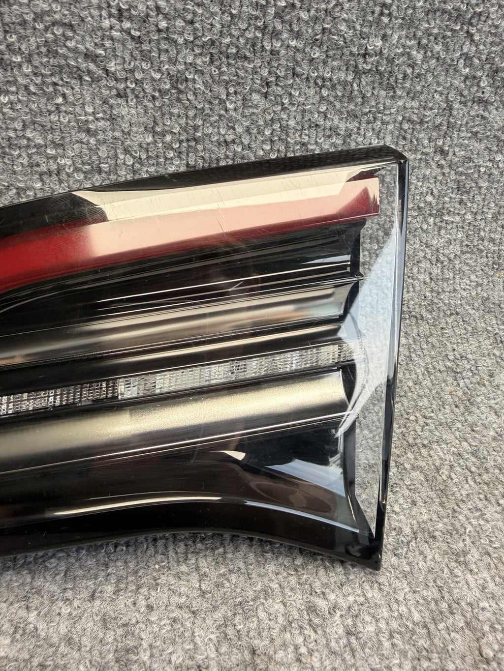 2018-2023 Tesla Model 3 Tail Light Right Passenger OEM LED 1077402-96-G