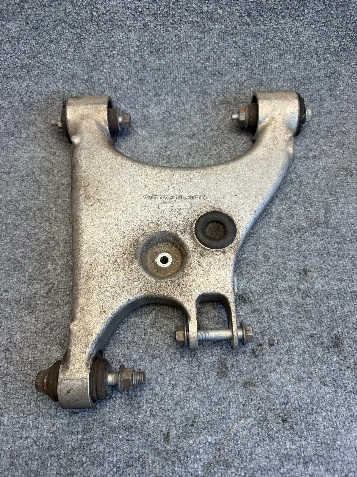 2012 - 2020 TESLA MODEL S REAR LEFT OR RIGHT SIDE LOWER CONTROL ARM OEM