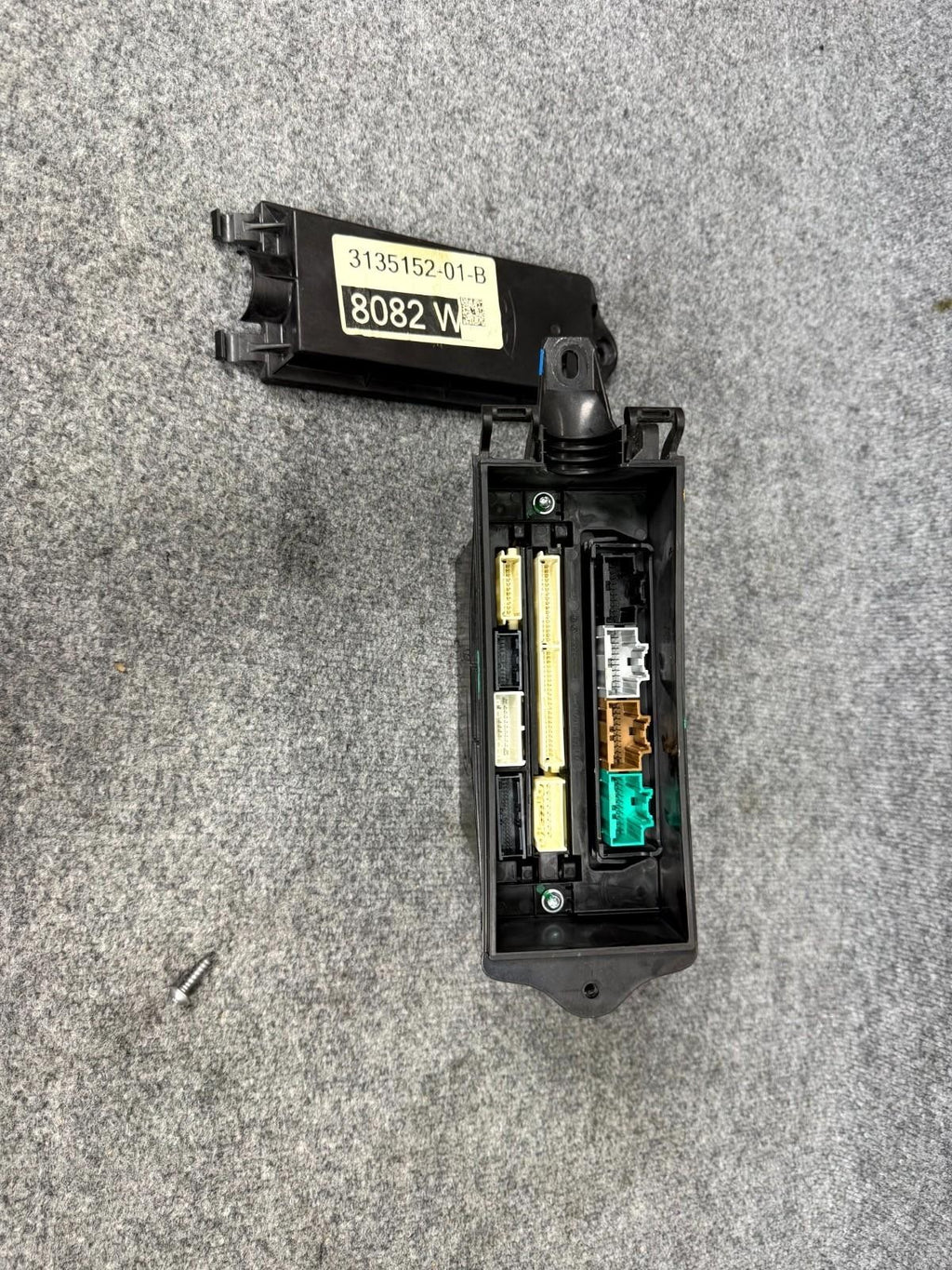 2016- 2020 Tesla Model X Front Body Control Module Enclosure OEM, 3135152-01-B