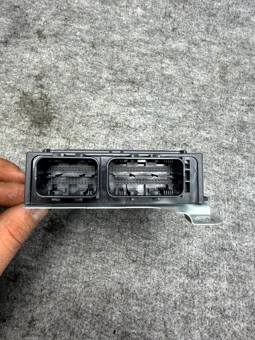 ♦️17-23 TESLA MODEL 3 RESTRAINT DIAGNOSTIC COMPUTER MODULE OEM, 1512876-00-E