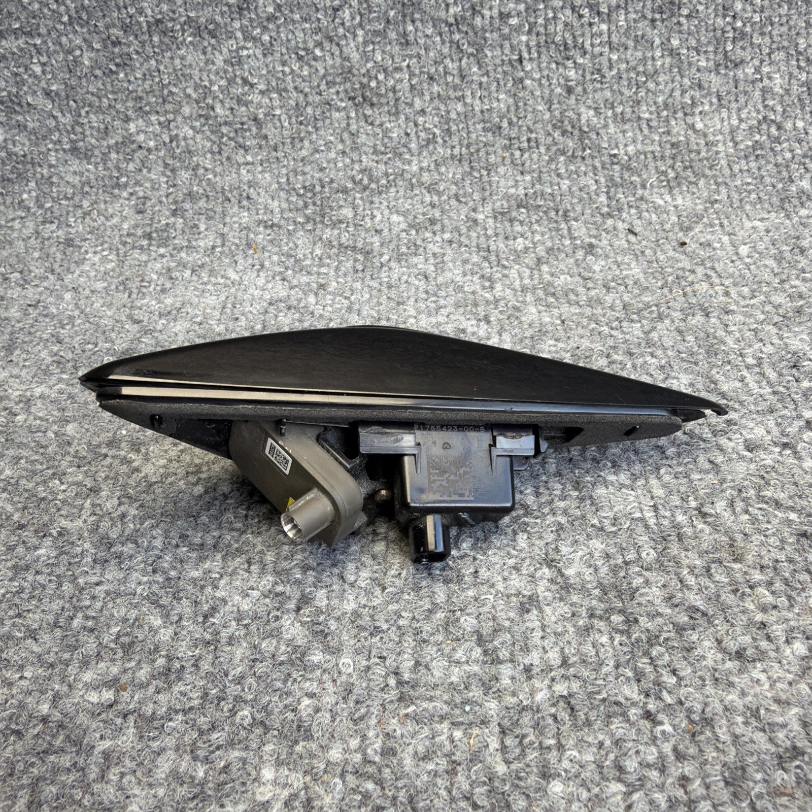 2021-2025 Tesla Model X Front Right Fender Camera 1755423-00-B OEM