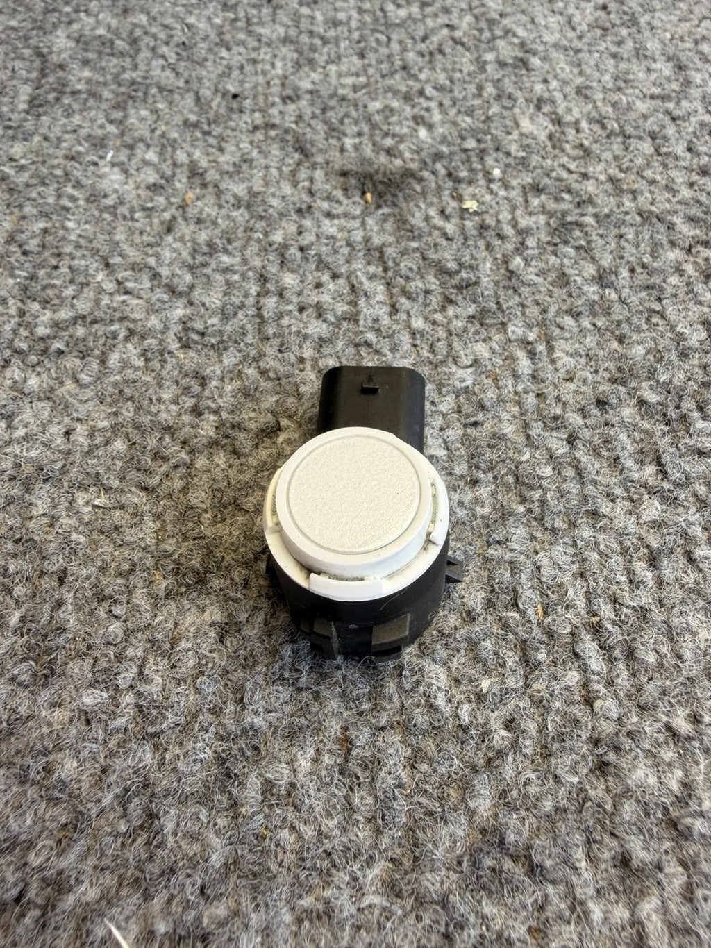 21-23 Tesla Model S X Bumper Parking Ultrasonic Sensor 2525002-11-E White