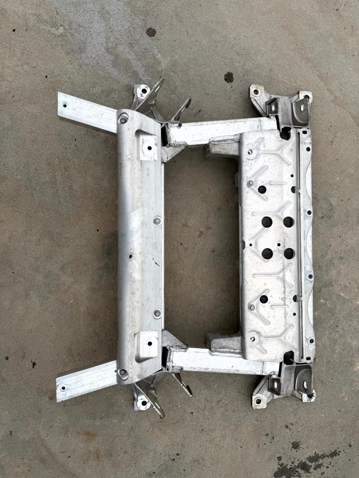 16-20 Tesla Model X Front Suspension Subframe Crossmember ASSY OEM, 1027516-00-E