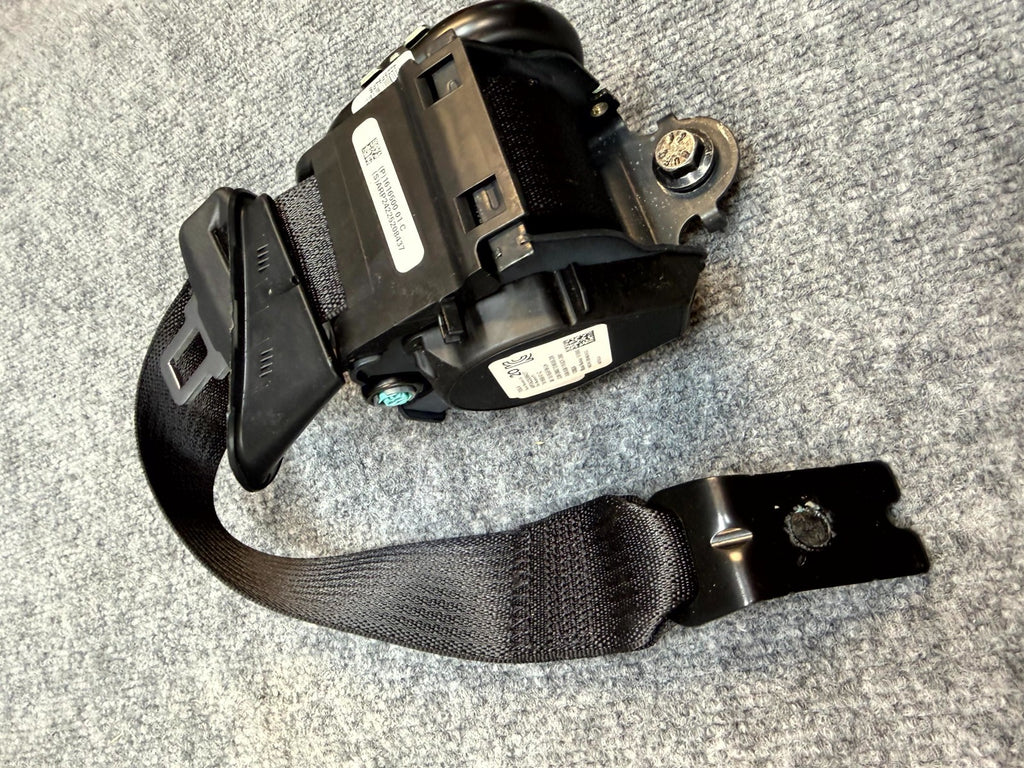 2020-2024 TESLA MODEL Y REAR LEFT DRIVER SIDE 2ND ROW SEAT BELT OEM 1616500-01-C