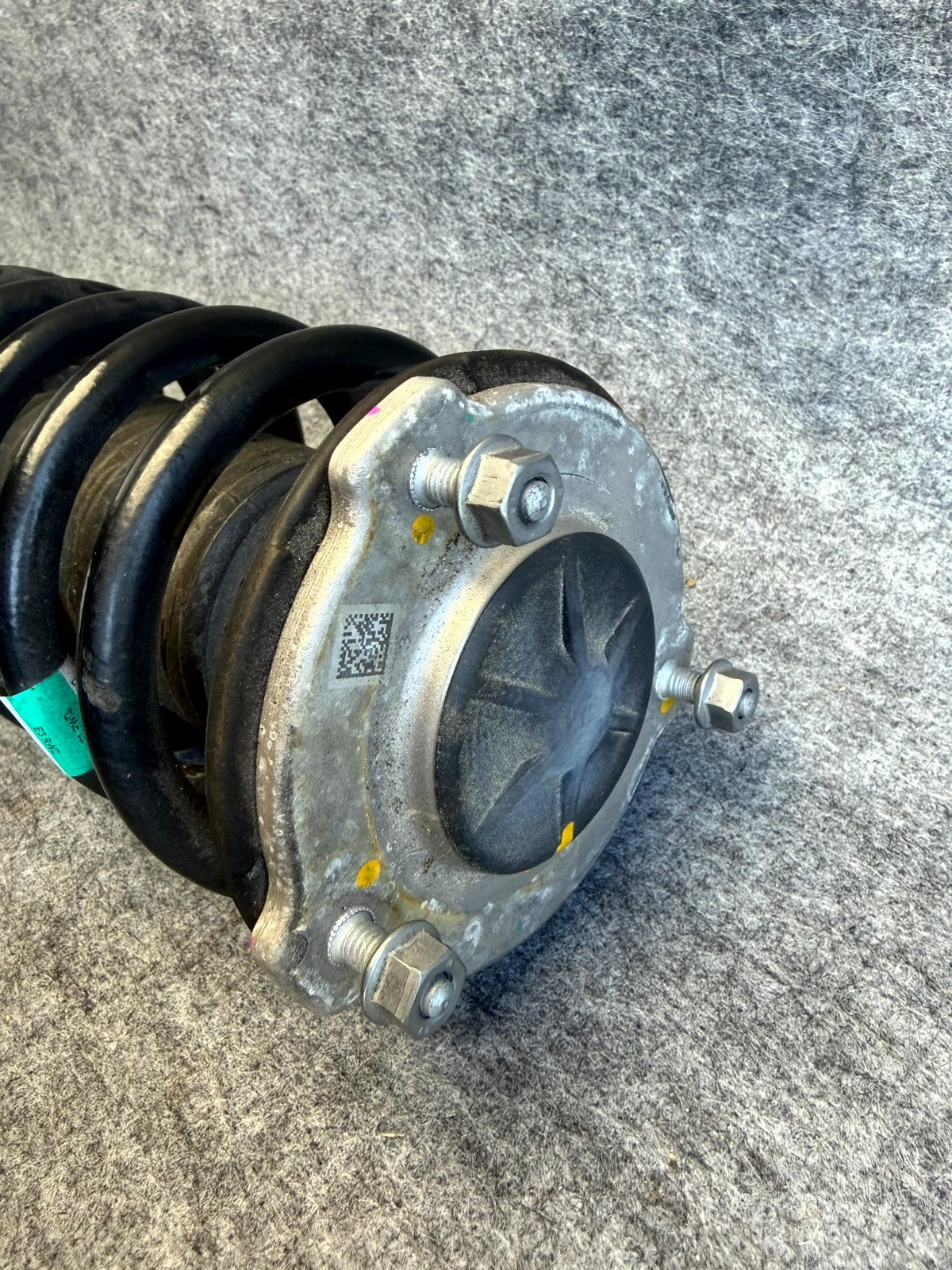 ♦️17-23 TESLA MODEL 3 FRONT RIGHT SIDE SHOCK ABSORBER ASSEMBLY OEM, 1044369-01-F