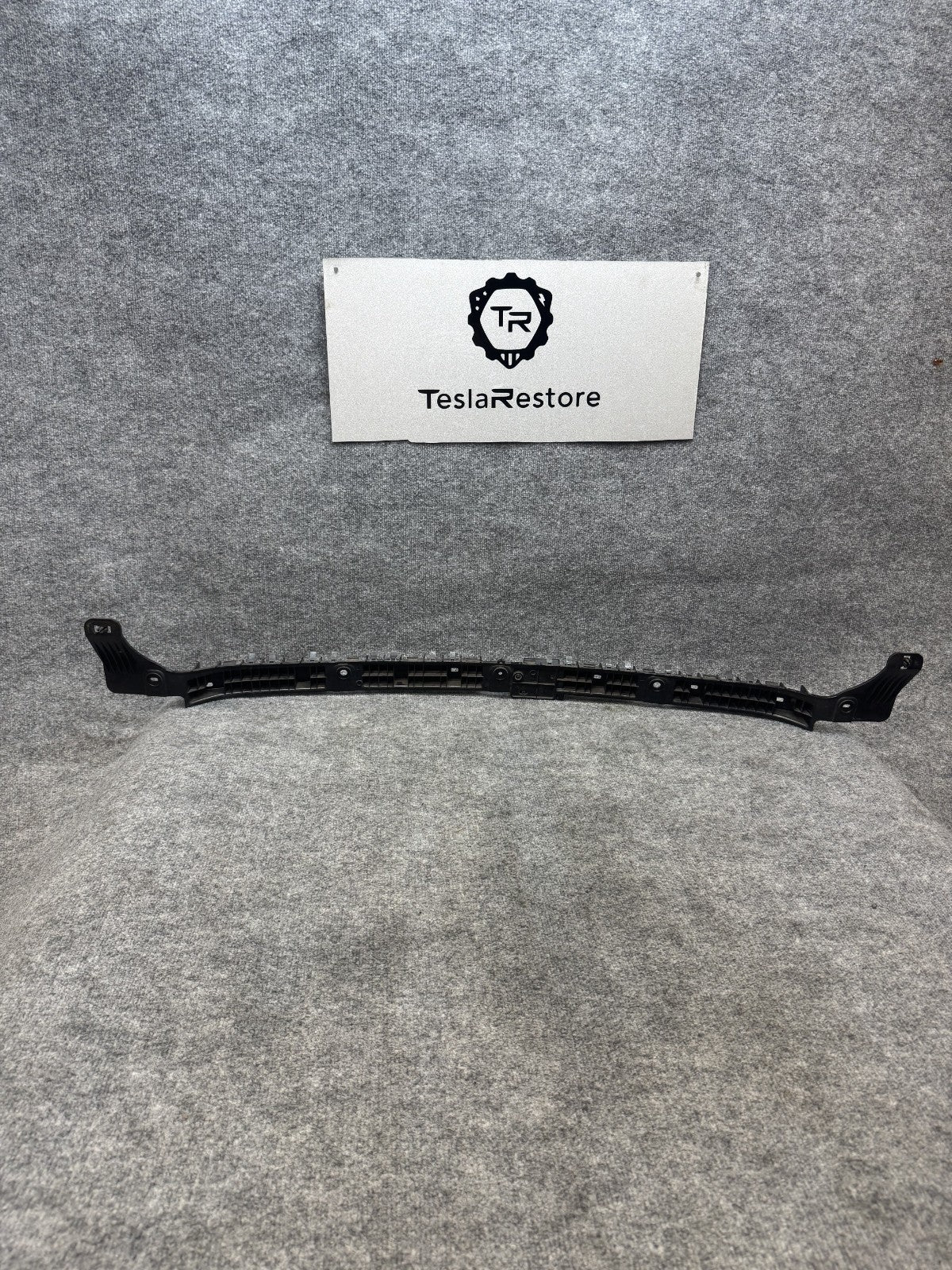 17-24 TESLA MODEL 3 Y REAR BUMPER SUPPORT BRACKET W/ BCM CONTROL OEM, 109785500F