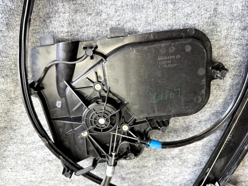 ♦️2017-2023 TESLA MODEL 3 FRONT LEFT SIDE DOOR WINDOW REGULATOR OEM, 109662014J