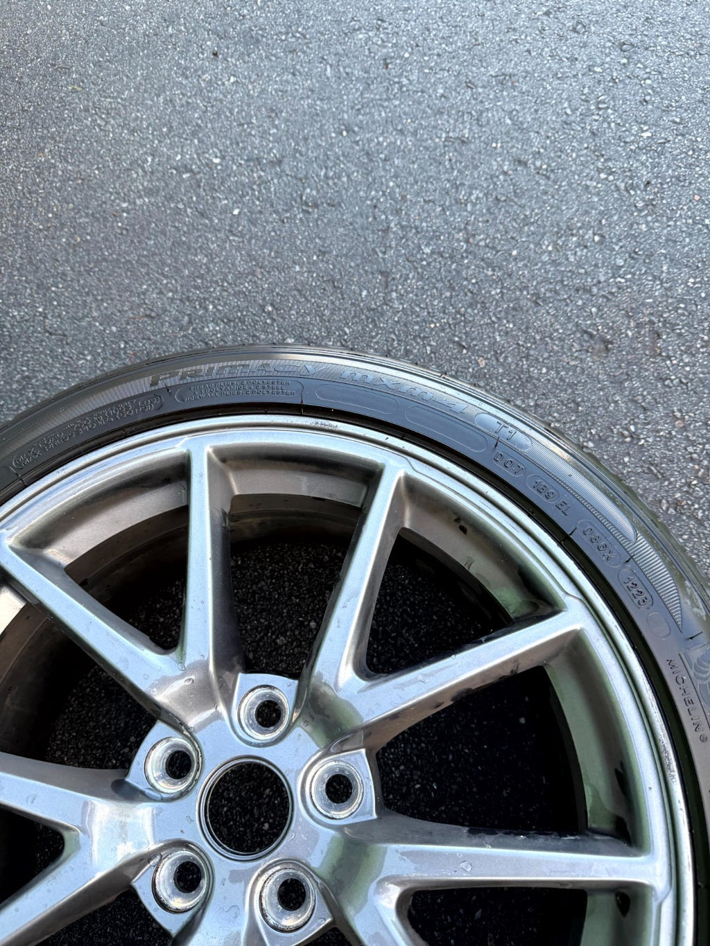 ♦️ 2017 - 2023 TESLA MODEL 3 ALLOY WHEEL RIM WITH TIRE OEM, 1044221-00-A
