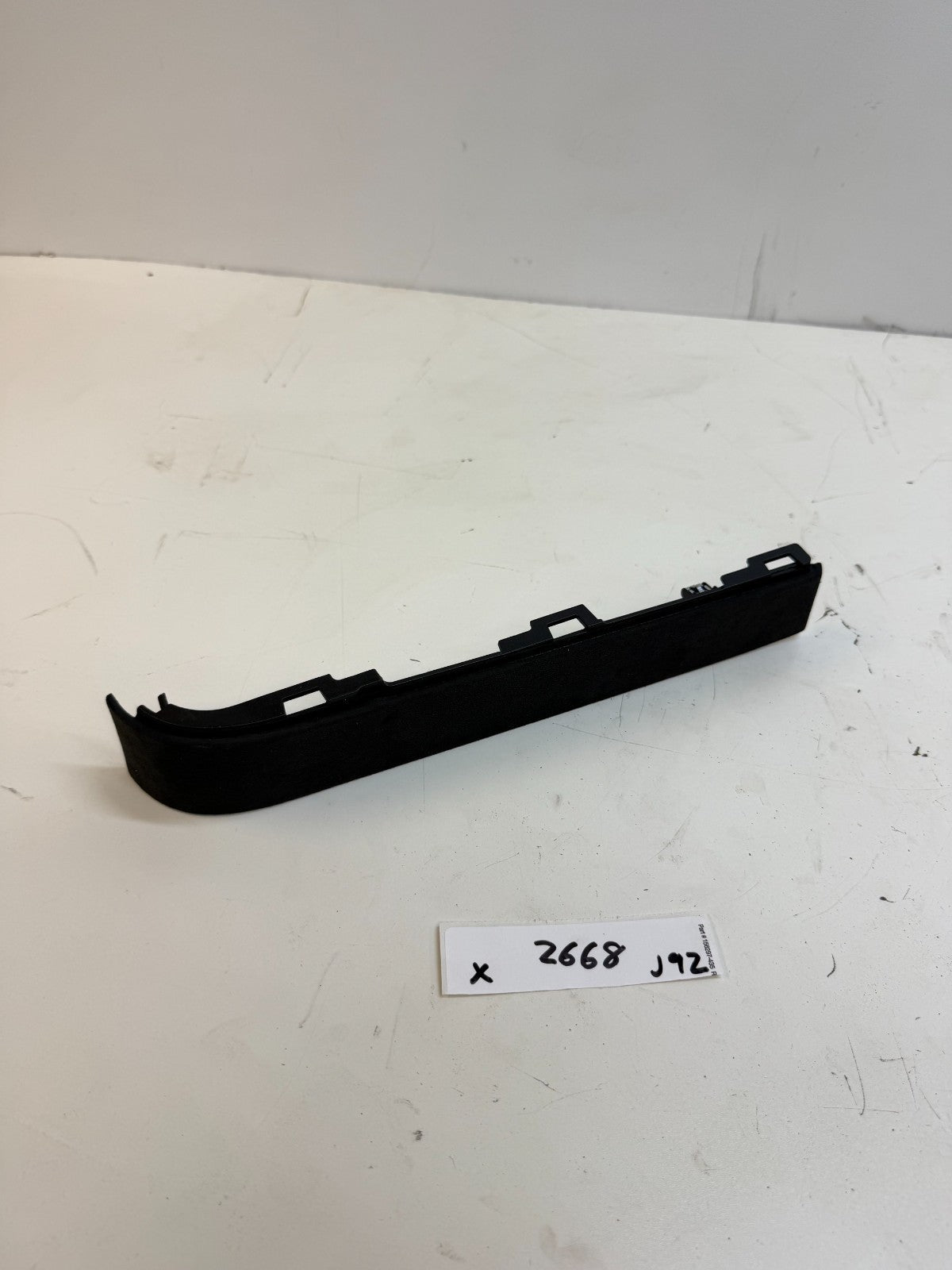 2016-20 Tesla Model X Rear Passenger Falcon Door Trim Molding Cover 1055015-00-B