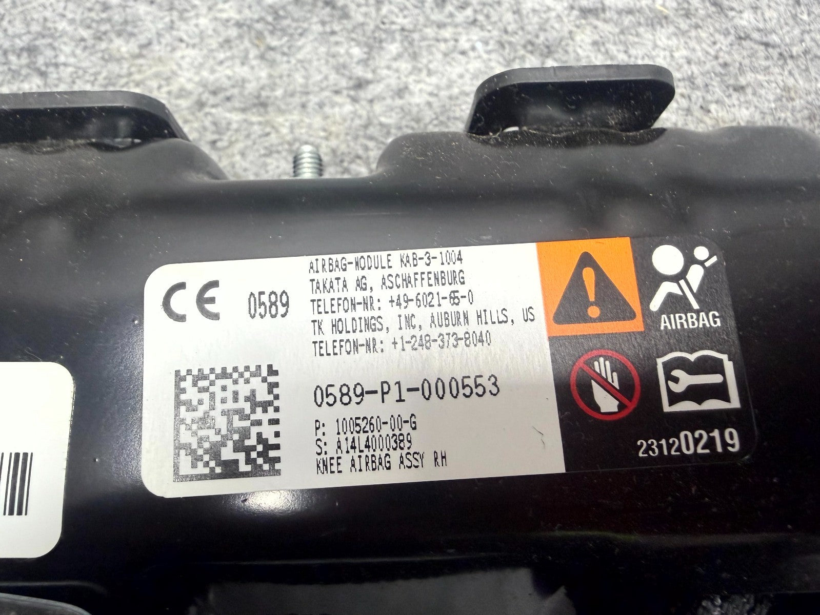♦️2012-2016 TESLA MODEL S FRONT RIGHT SIDE KNEE REBAG ASSEMBLY OEM, 1005260-00-G