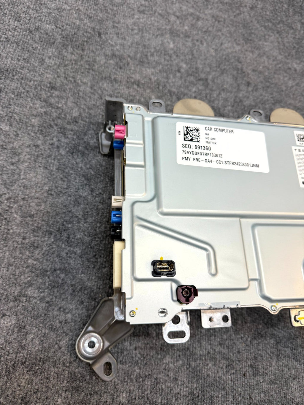 2020-2024 TESLA MODEL Y MCU 4.0 CAR COMPUTER MEDIA CONTROL MODULE OEM, 178741990