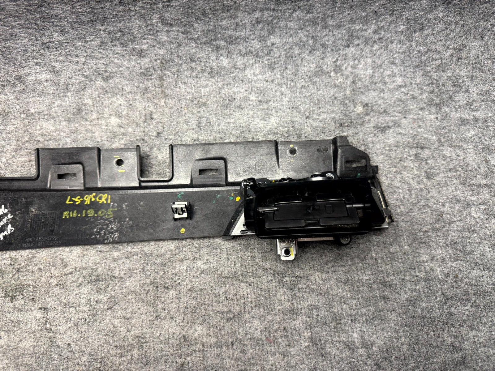 ♦️12-20 TESLA MODEL S FRONT RIGHT CENTER DASHBOARD AIR VENT GRILL OEM 100783400C