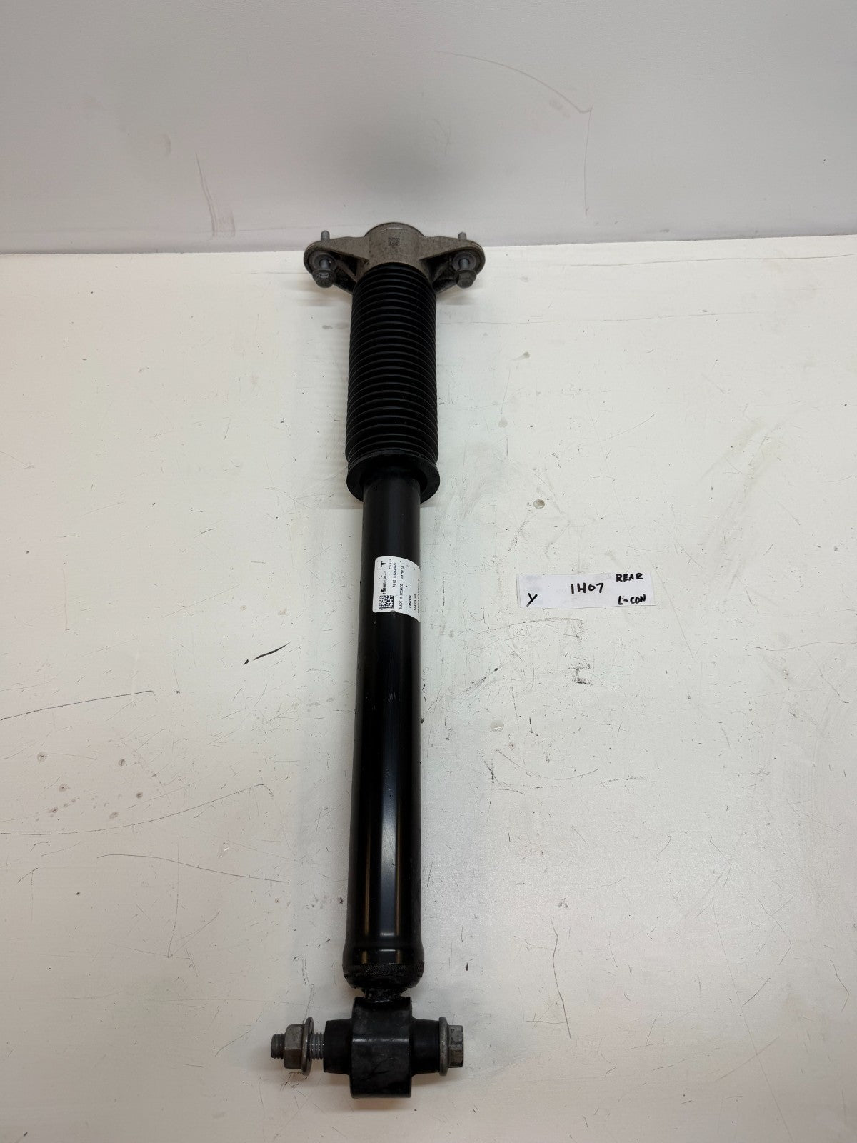 2020 - 2024 TESLA MODEL Y REAR LEFT OR RIGHT SIDE SHOCK ABSORBER 1188463-00-D