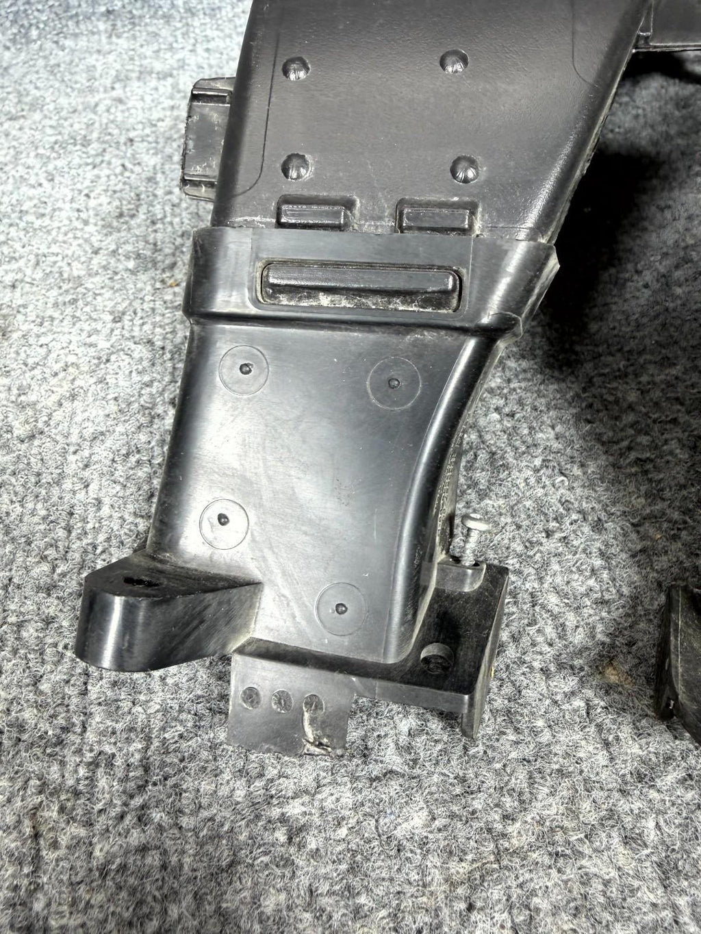 2016-2020 Tesla Model S Left Driver Side Air Duct Vent OEM, 1043927-00-E