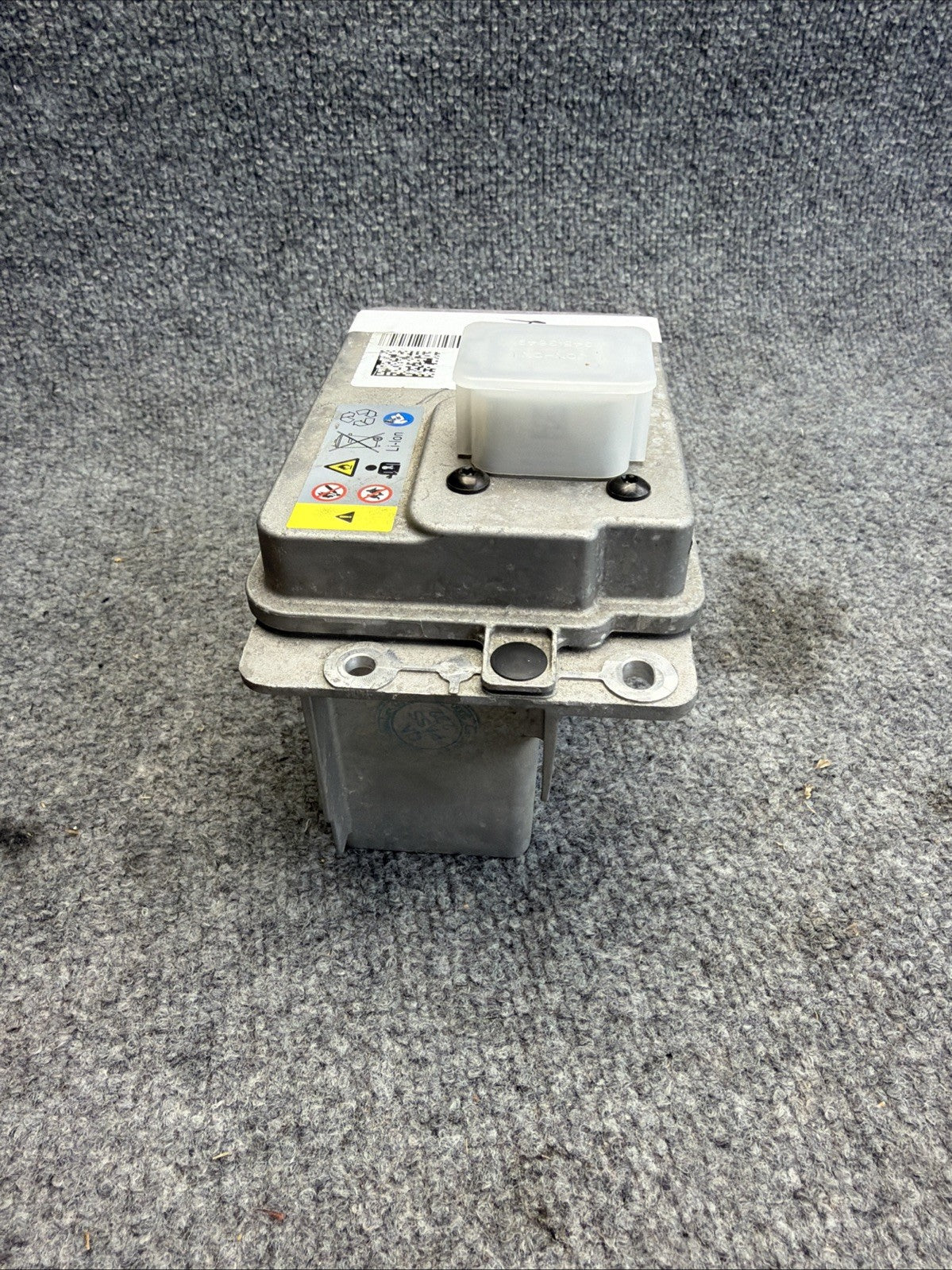 2021-2023 Telsa Li-ion low voltage 16V battery 1598486-00-D OEM