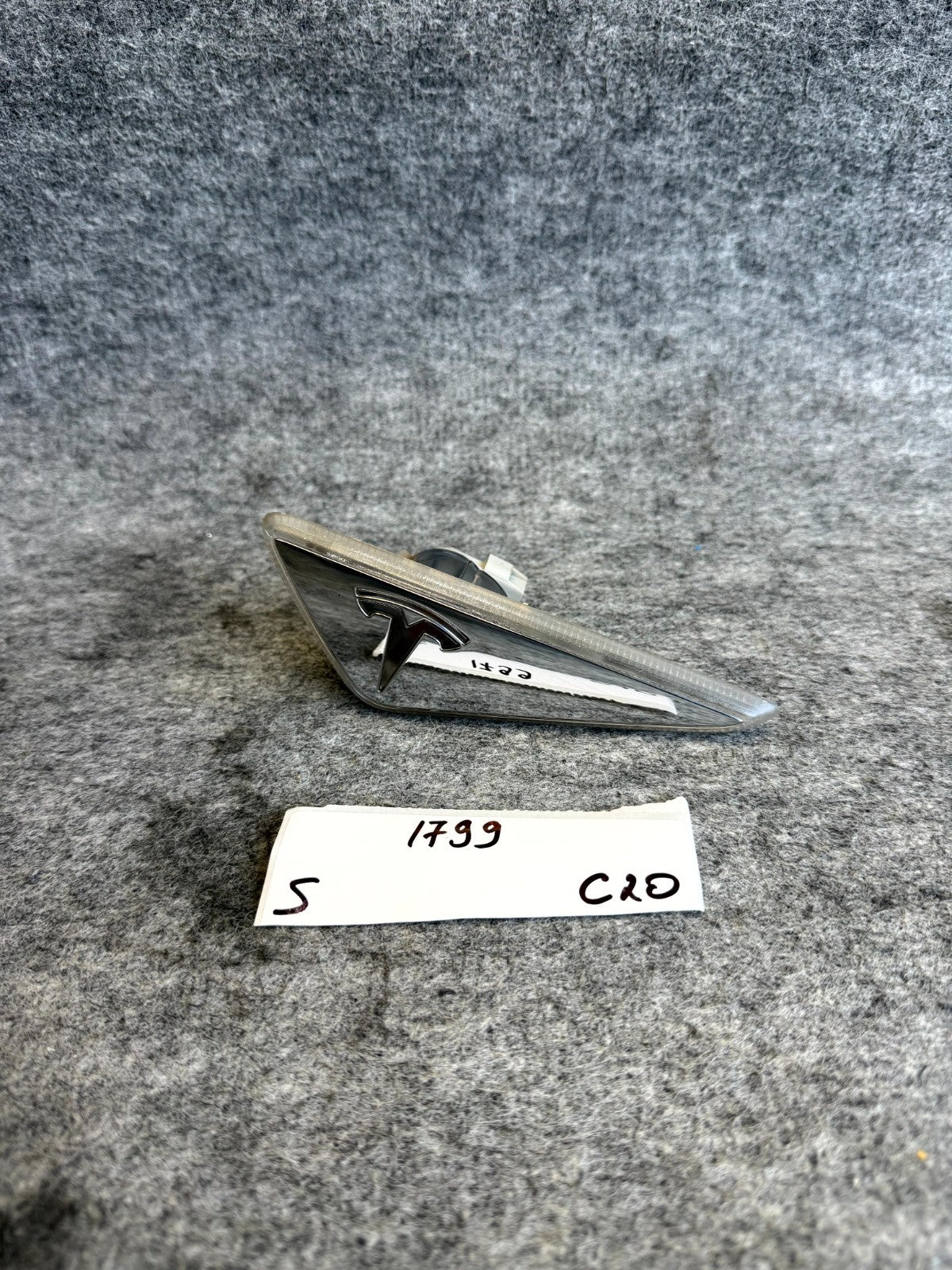 ♦️2012-2016 TESLA MODEL S FRONT RIGHT SIDE TURN SIGNAL REPEATER OEM 6007699-00-C
