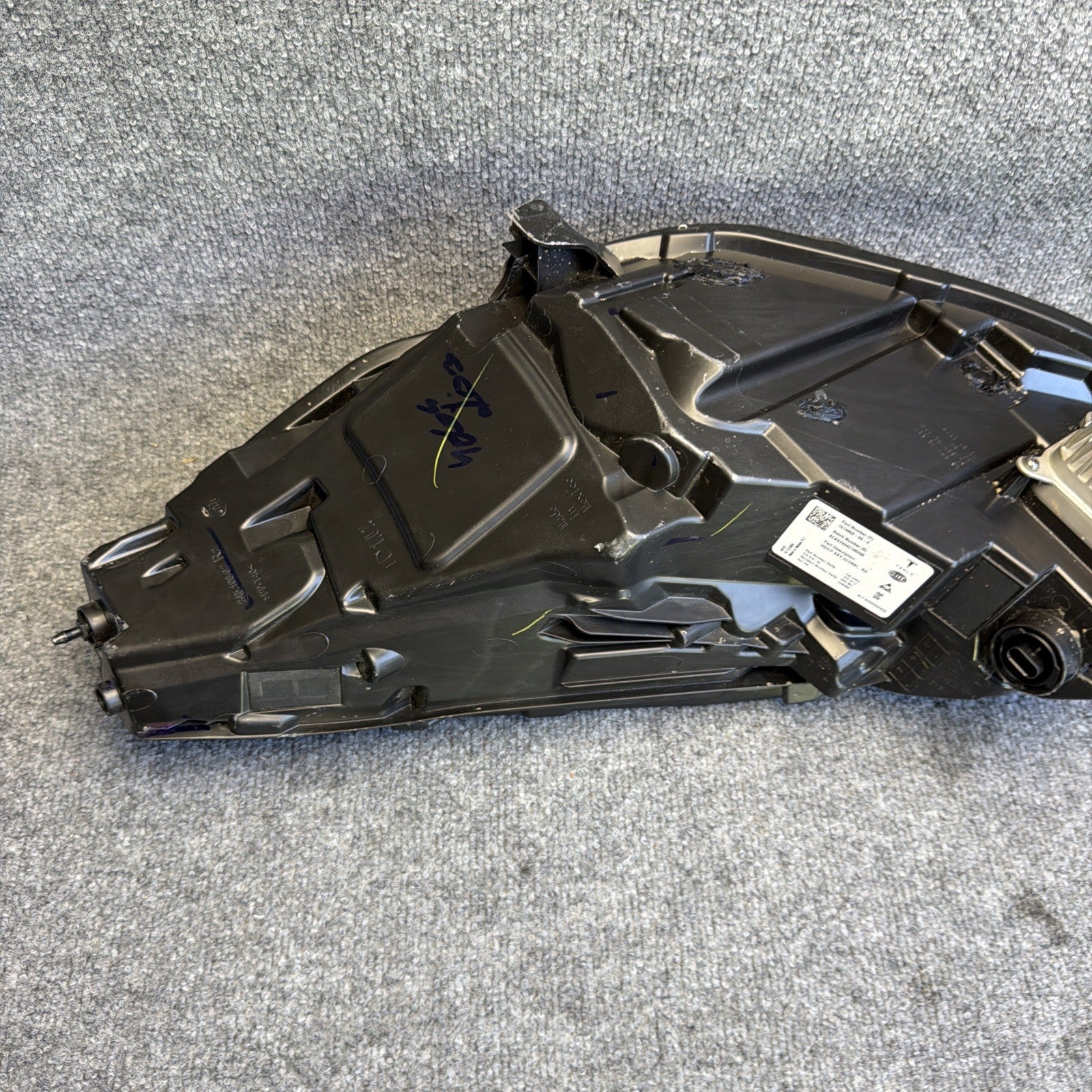21-23 Tesla Model 3 Front Right Headlight Projector Headlamp RH 1514953-00-E