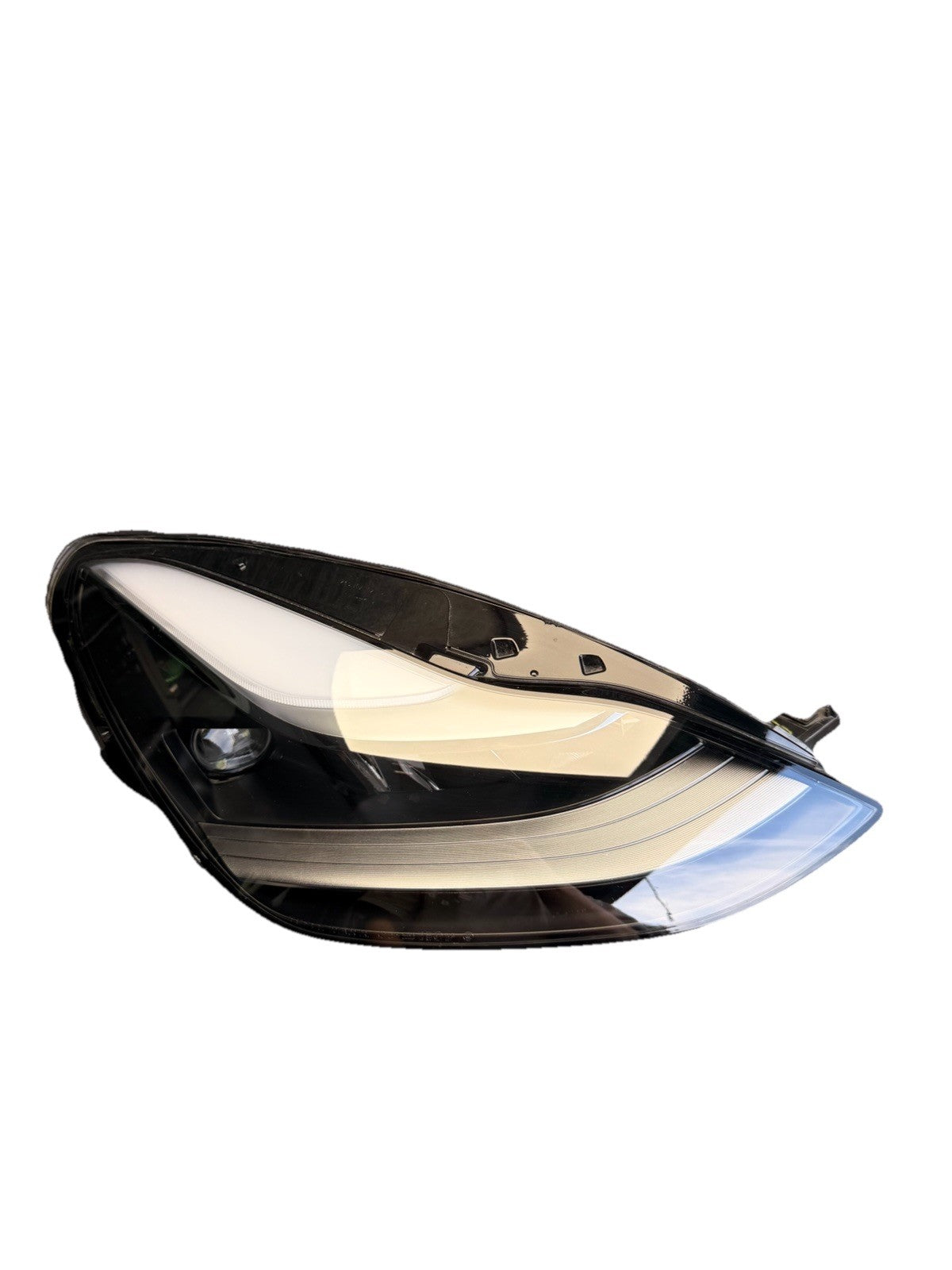 DMG⚠️ 20-24 Tesla Model 3-Y Front Right Headlight Projector RH 1514953-00-E