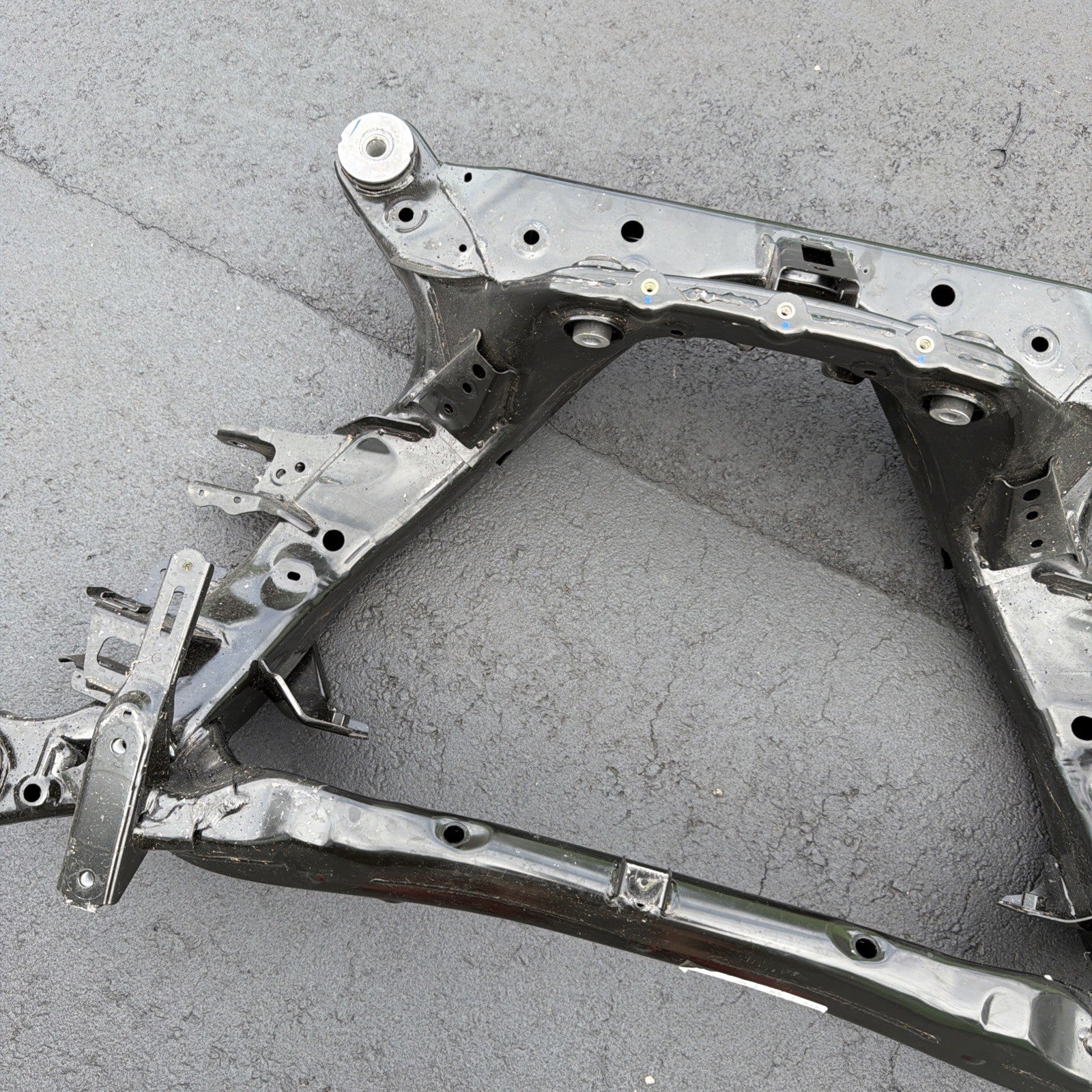2017-2023 Tesla Model 3 Y Rear Subframe Cradle Support Crossmember Assembly